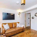 Cosy District - Walk To - Sleeps 6 Nyaraló *