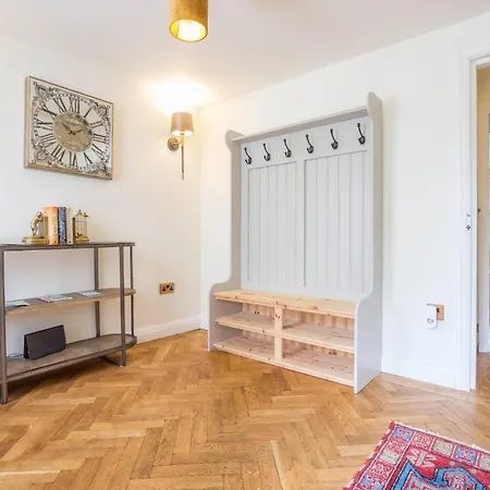 Cosy Lake District Cottage - Walk To Windermere - Sleeps 6 Dom wakacyjny