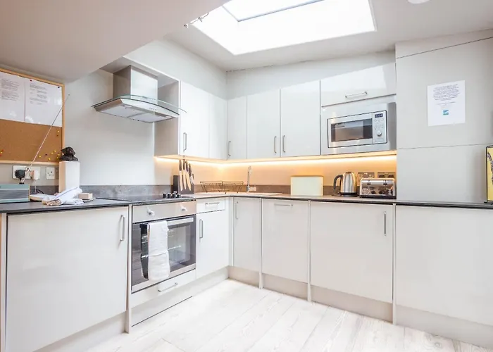 Dom wakacyjny Cosy Lake District Cottage - Walk To Windermere - Sleeps 6 Windermere