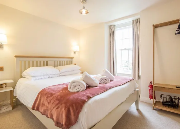 Cosy Lake District Cottage - Walk To Windermere - Sleeps 6 Windermere