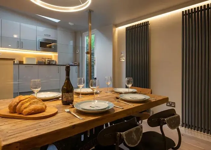 Dom wakacyjny Cosy Lake District Cottage - Walk To Windermere - Sleeps 6